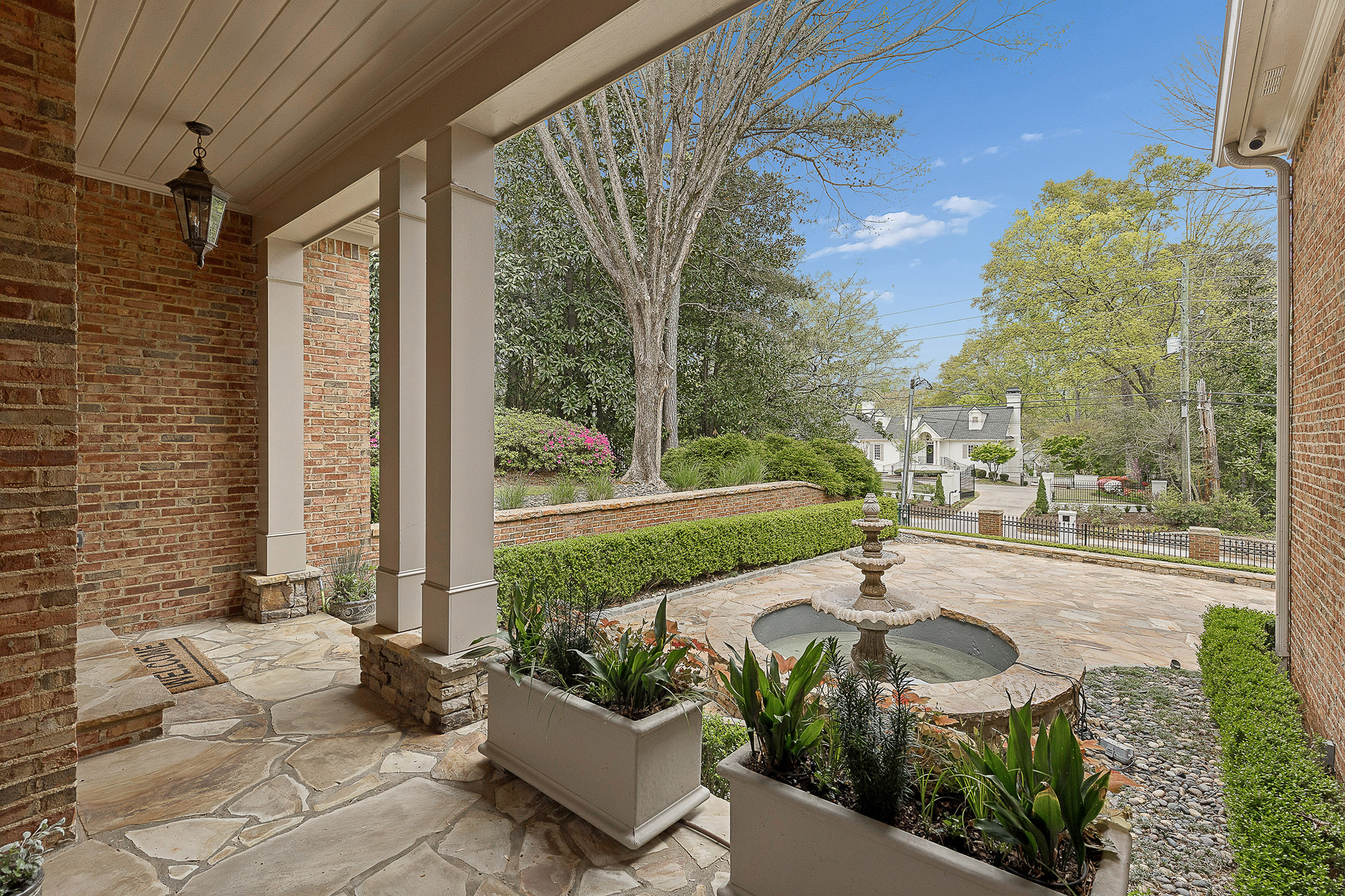  Exquisite Gated Brick and Stone Estate in Sought-after Chastain Park Area - 物件實景