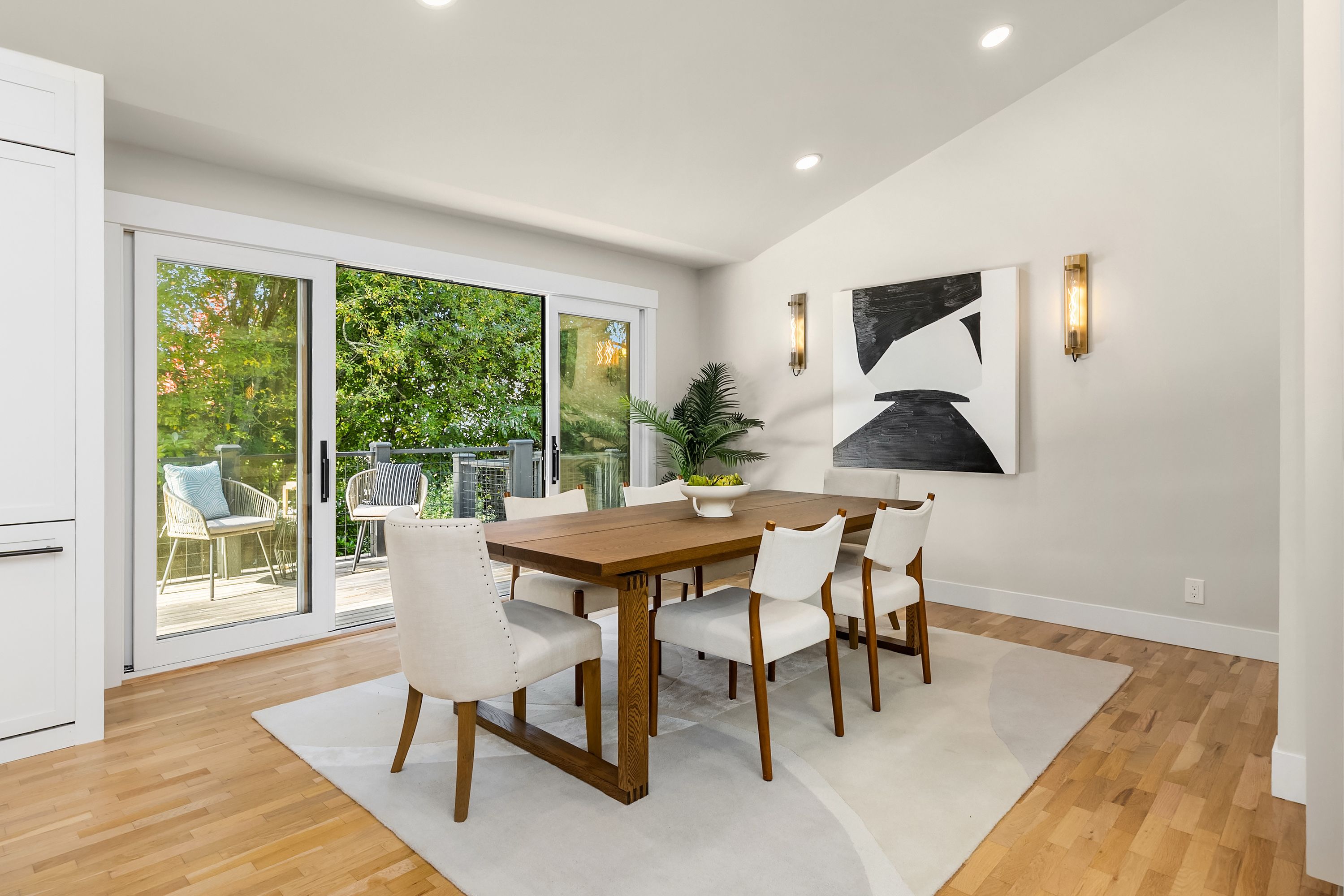  689 Pierce Court Northwest, Bainbridge Island, WA 98110 - 物件實景