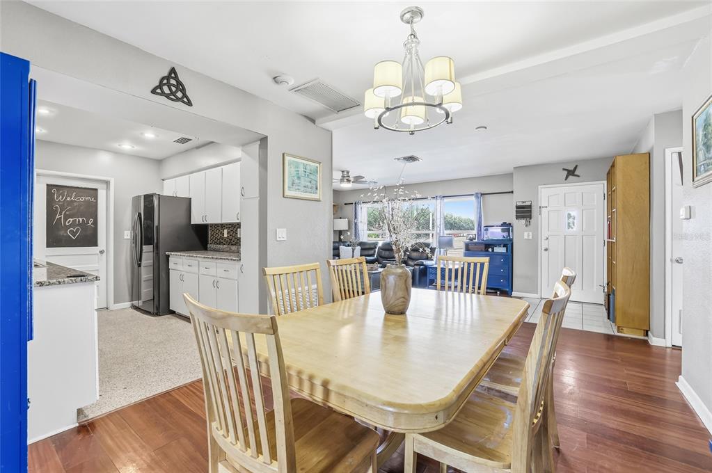 Dunedin, Florida, 34698, United States, 3 Bedrooms Bedrooms, ,2 BathroomsBathrooms,Residential,For Sale,2003433