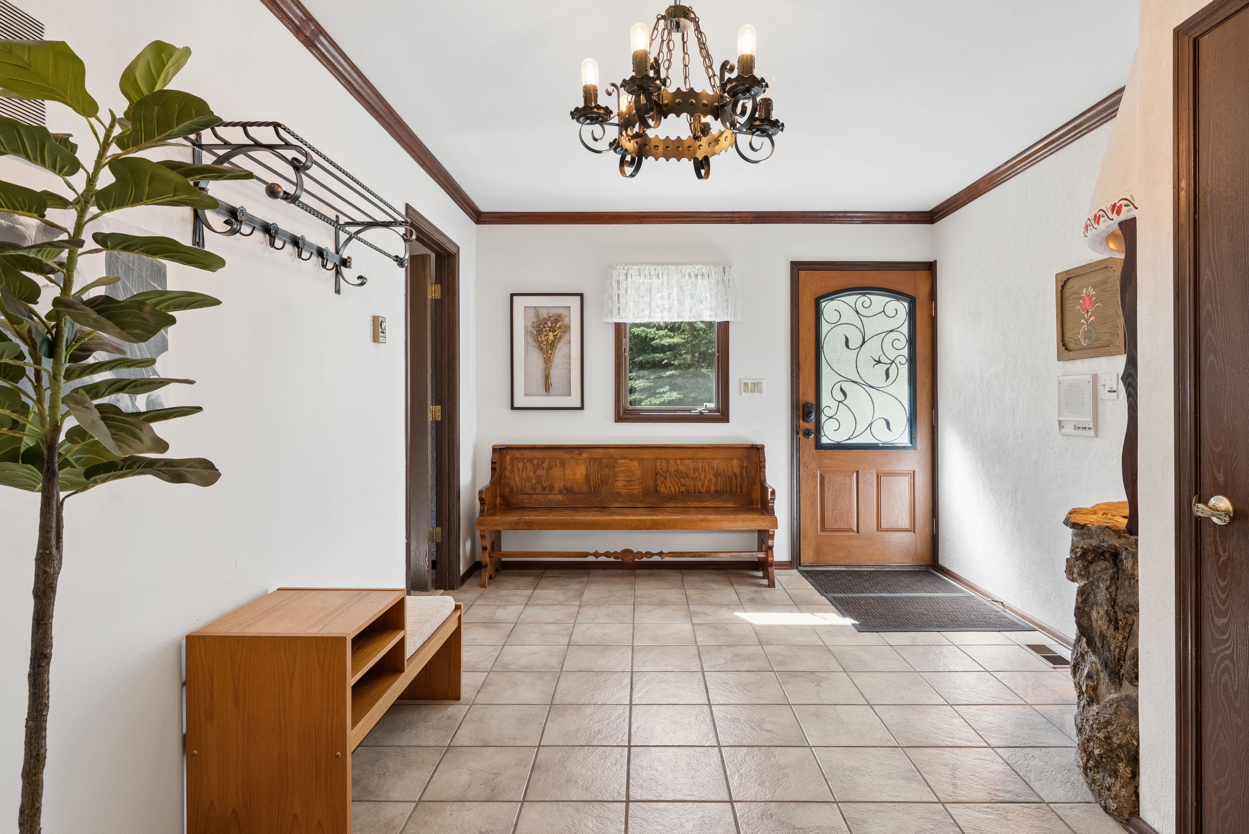  Mountain Chalet on Almost 8 Acres - 物件實景
