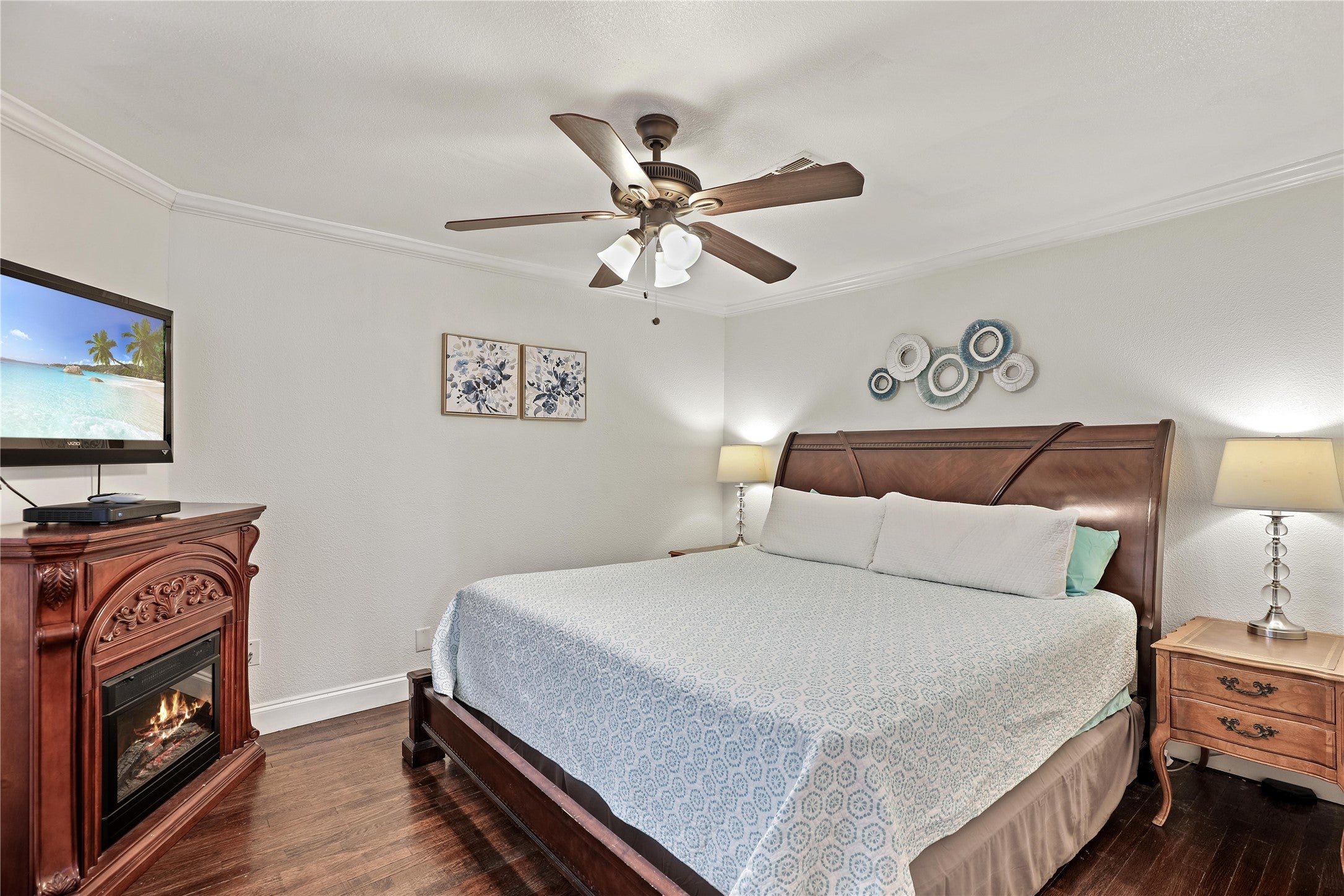 Possum Kingdom Lake, Texas, 76450, United States, 5 Bedrooms Bedrooms, ,3 BathroomsBathrooms,Residential,For Sale,2049060