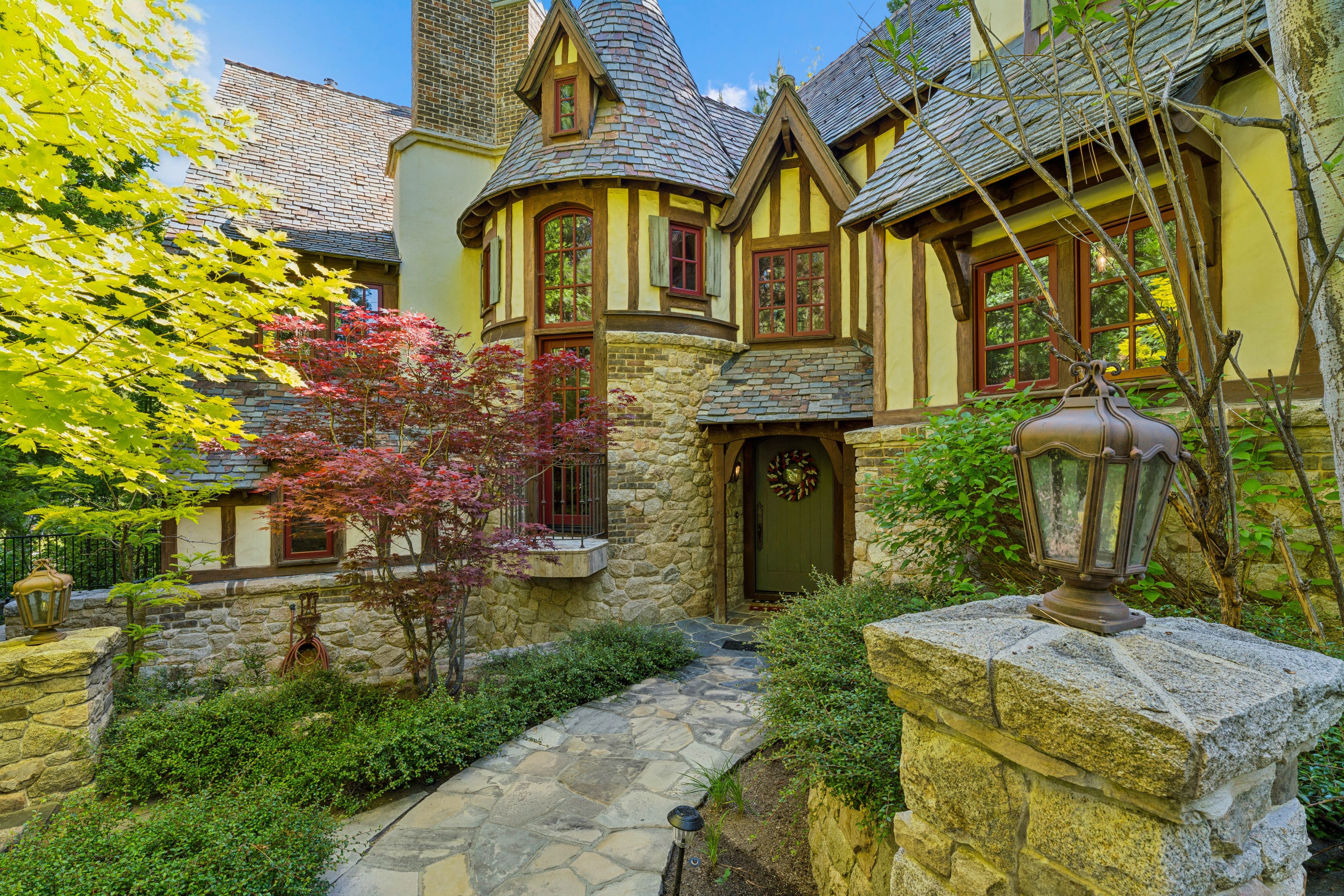  27956 High Knoll Road, Lake Arrowhead, CA 92352 - 物件實景