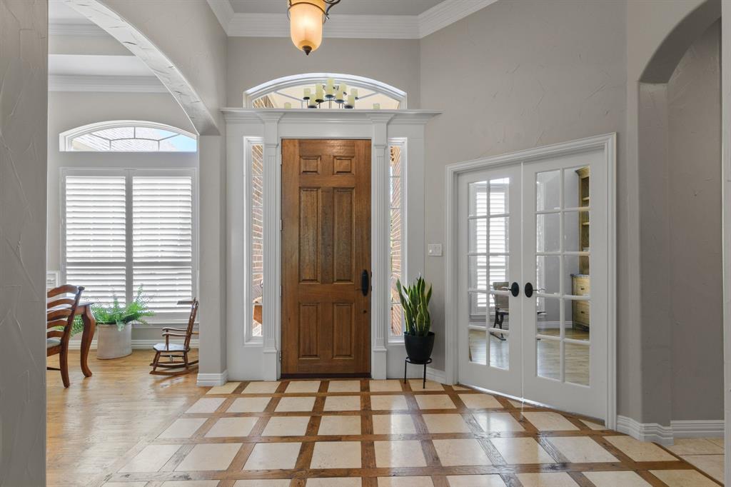 Lakeside, Texas, 76108, United States, 4 Bedrooms Bedrooms, ,3 BathroomsBathrooms,Residential,For Sale,1796738