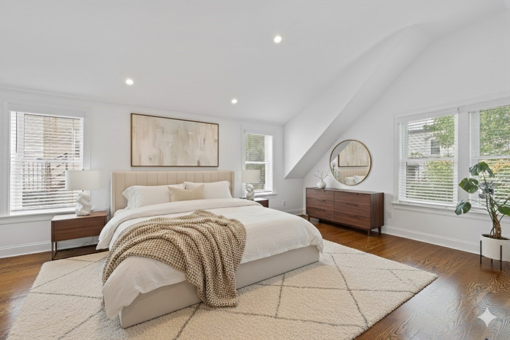 Boston, Massachusetts, 02128, United States, 3 Bedrooms Bedrooms, ,3 BathroomsBathrooms,Residential,For Sale,1974277