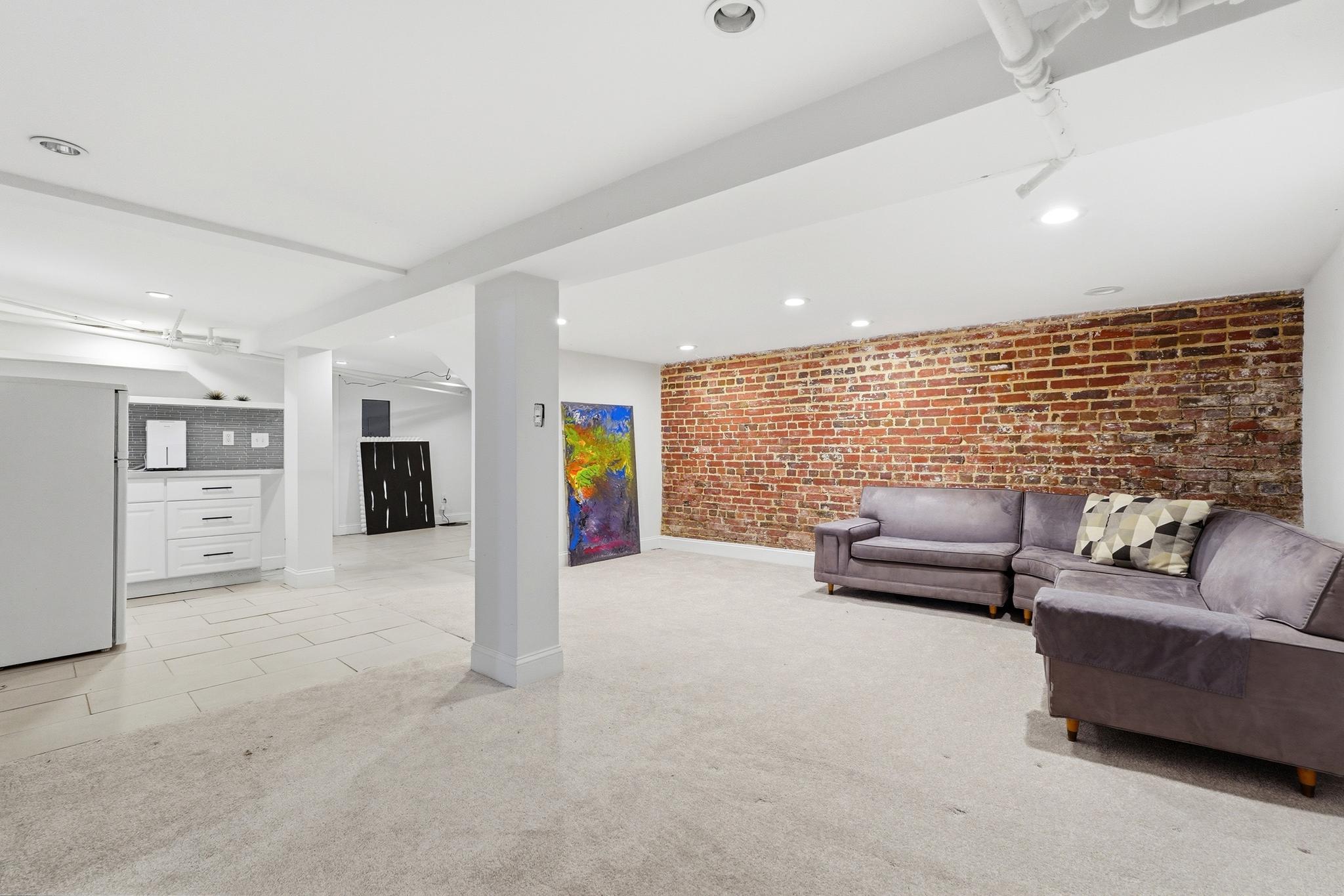  517 Taylor Street NW, Washington, DC, 20011 - 物件實景