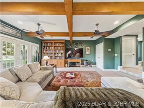 Camdenton, Missouri, 65020, United States, 4 Bedrooms Bedrooms, ,5 BathroomsBathrooms,Residential,For Sale,1989122