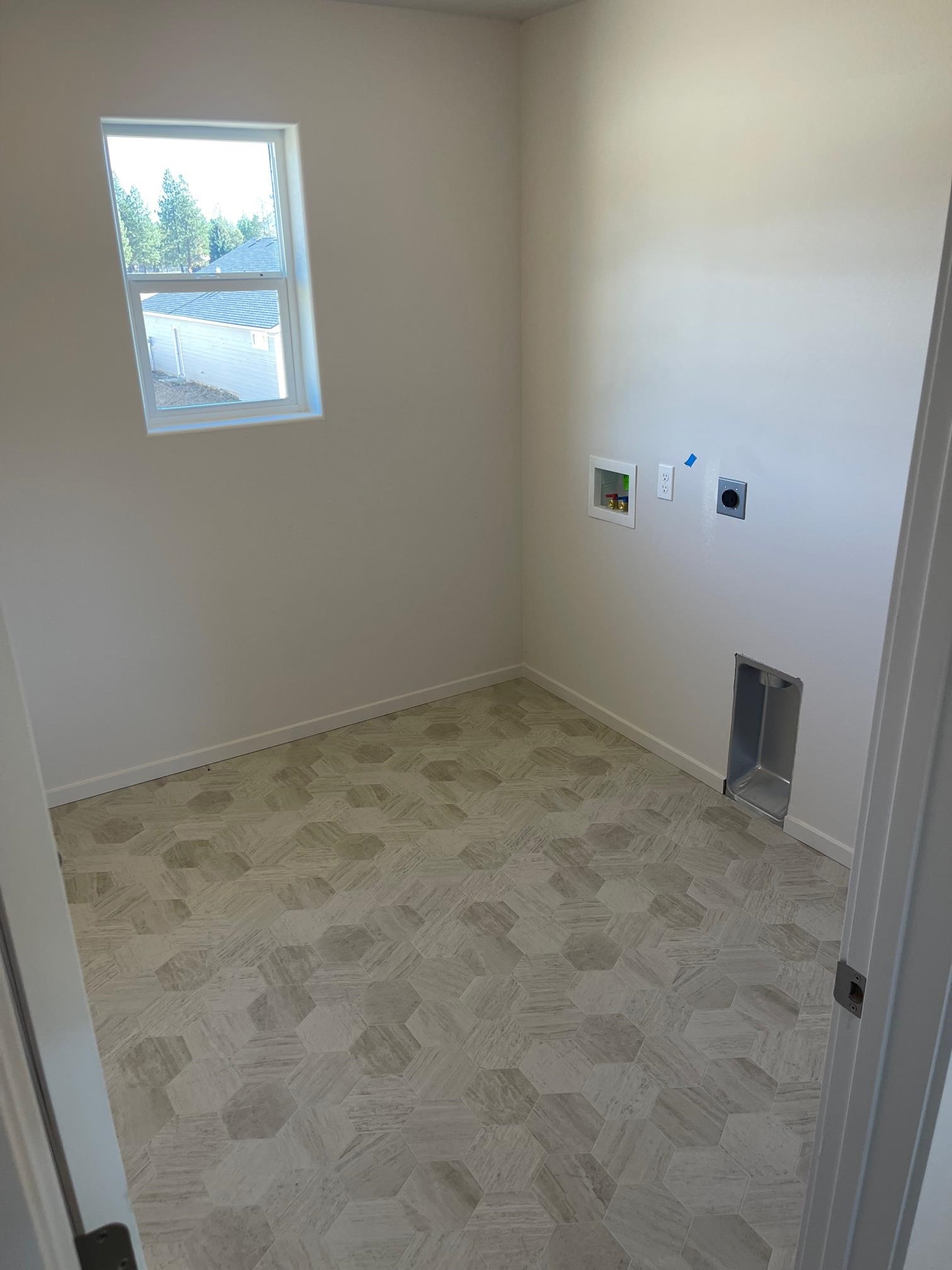 Spokane Valley, Washington, 99016, United States, 3 Bedrooms Bedrooms, ,3 BathroomsBathrooms,Residential,For Sale,1819846