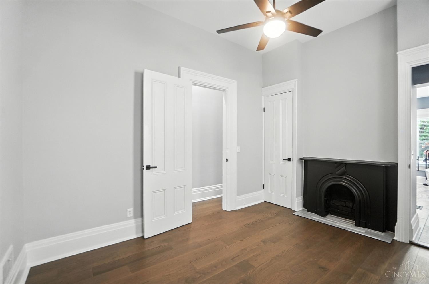 Cincinnati, Ohio, 45214, United States, 4 Bedrooms Bedrooms, ,3 BathroomsBathrooms,Residential,For Sale,1955713