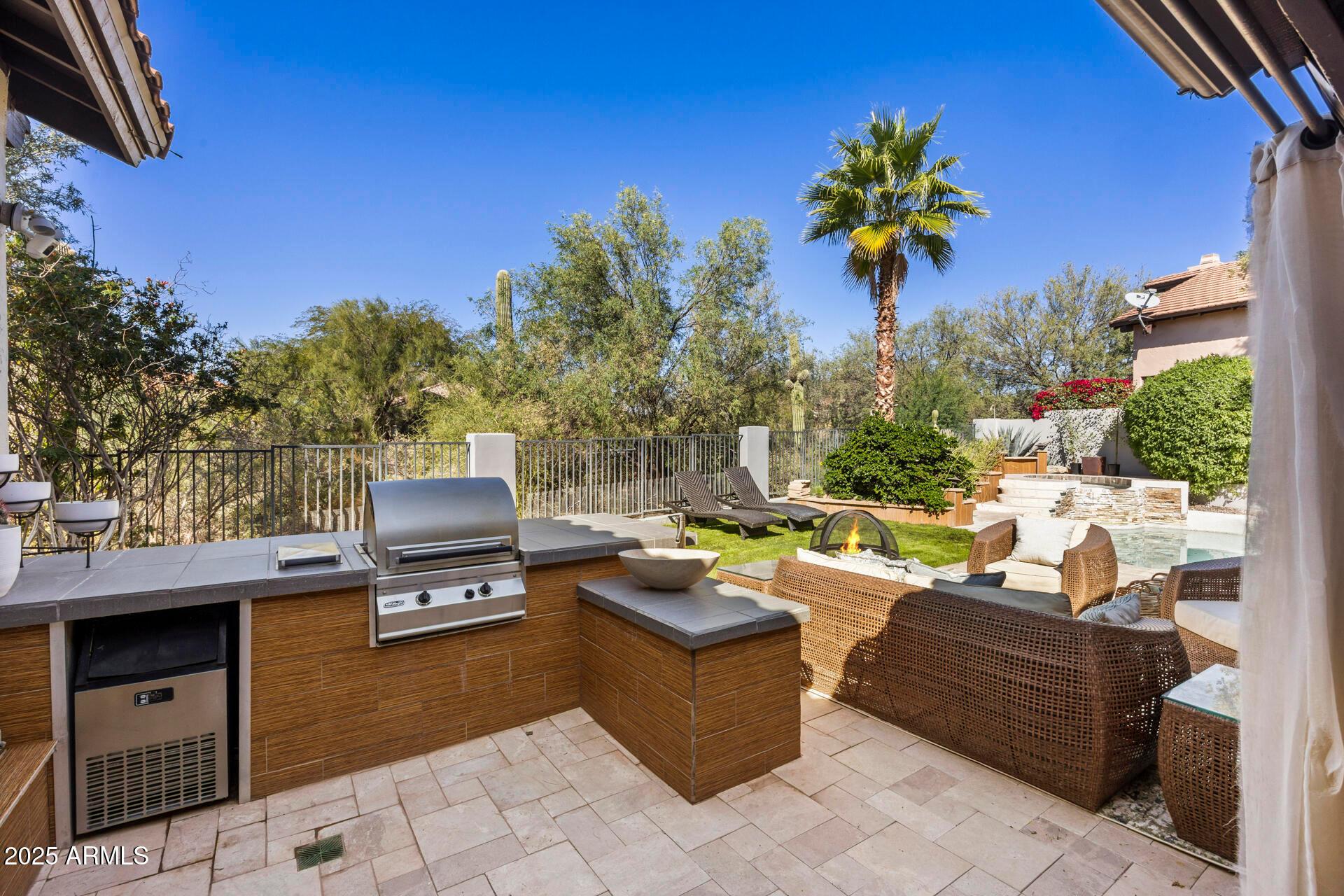 Scottsdale, Arizona, 85255, United States, 3 Bedrooms Bedrooms, ,3 BathroomsBathrooms,Residential,For Sale,1988879