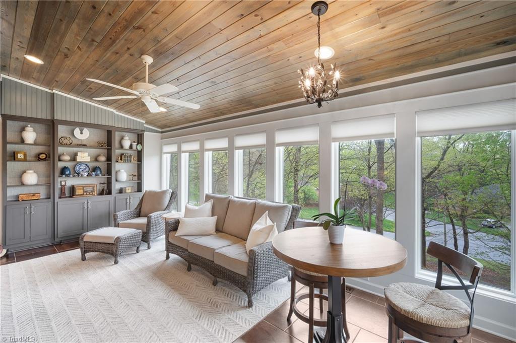 Lexington, North Carolina, 27292, United States, 3 Bedrooms Bedrooms, ,3 BathroomsBathrooms,Residential,For Sale,1925490
