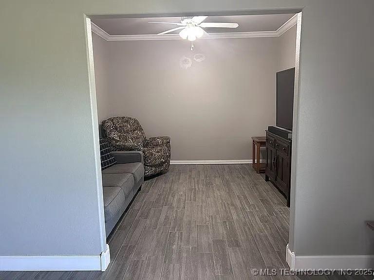 Fort Gibson, Oklahoma, 74434, United States, 5 Bedrooms Bedrooms, ,3 BathroomsBathrooms,Residential,For Sale,1980443