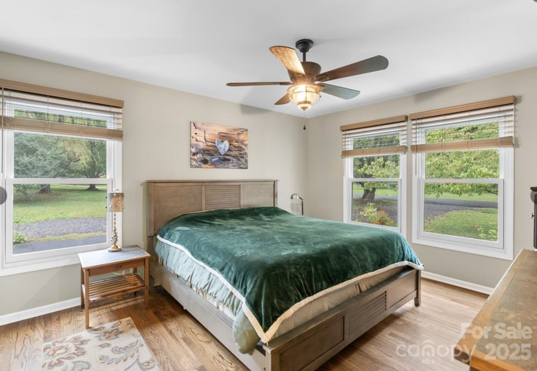 Black Mountain, North Carolina, 28711, United States, 3 Bedrooms Bedrooms, ,2 BathroomsBathrooms,Residential,For Sale,1953602