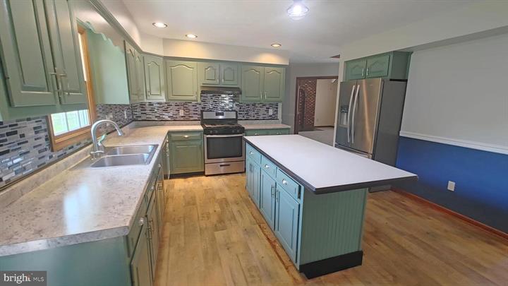 Callaway, Maryland, 20620, United States, 5 Bedrooms Bedrooms, ,4 BathroomsBathrooms,Residential,For Sale,1921246
