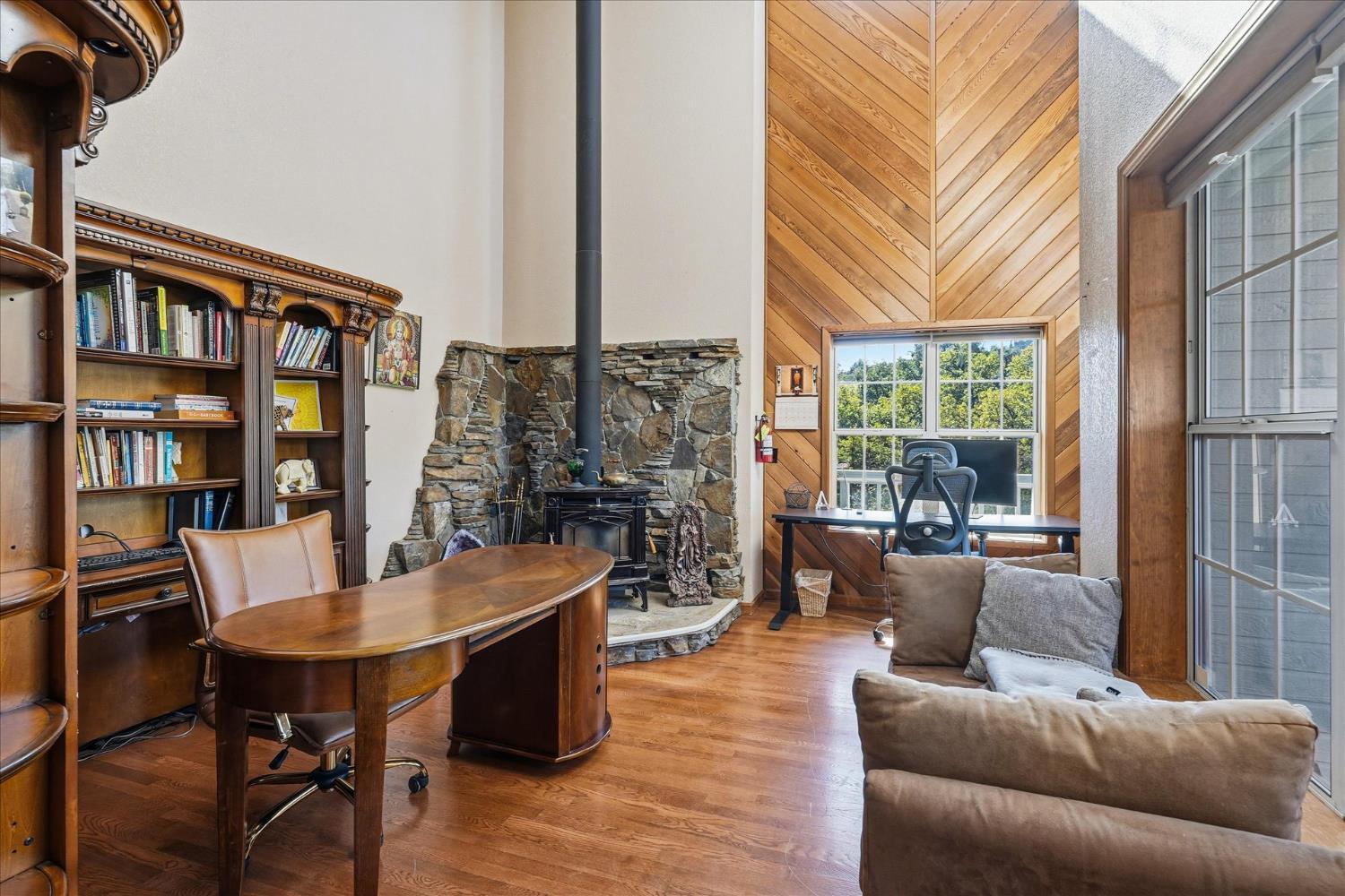 North Fork, California, 93643, United States, 7 Bedrooms Bedrooms, ,5 BathroomsBathrooms,Residential,For Sale,1983890