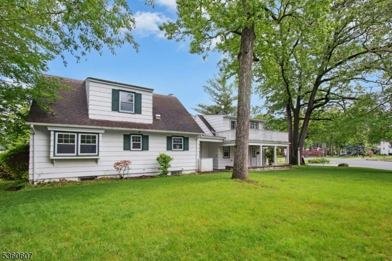 Garwood Boro, New Jersey, 07027, United States, 5 Bedrooms Bedrooms, ,4 BathroomsBathrooms,Residential,For Sale,1835599