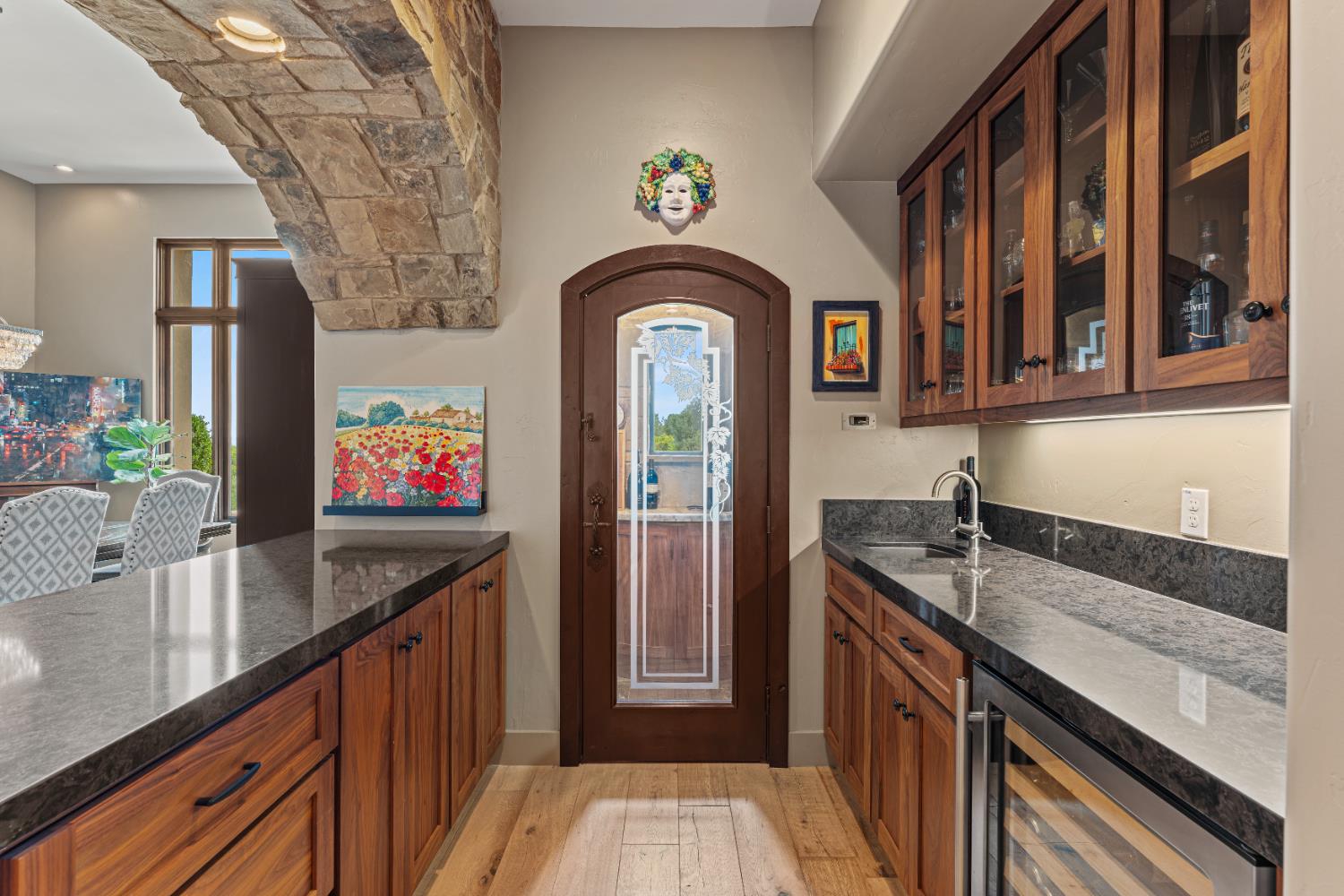 Loomis, California, 95650, United States, 4 Bedrooms Bedrooms, ,5 BathroomsBathrooms,Residential,For Sale,1939429
