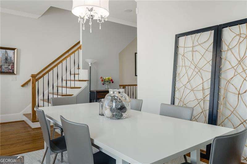 Atlanta, Georgia, 30363, United States, 3 Bedrooms Bedrooms, ,4 BathroomsBathrooms,Residential,For Sale,1913056