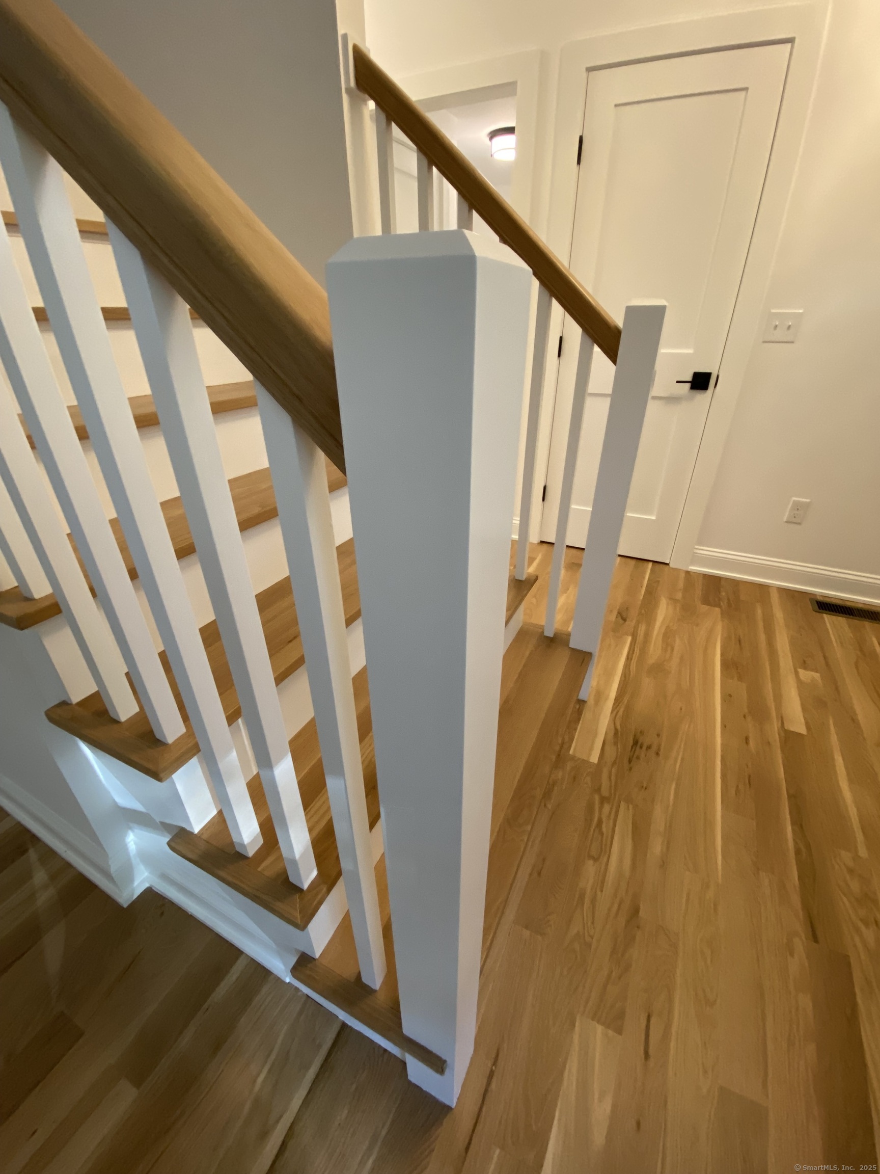 Southbury, Connecticut, 06488, United States, 4 Bedrooms Bedrooms, ,3 BathroomsBathrooms,Residential,For Sale,1941741