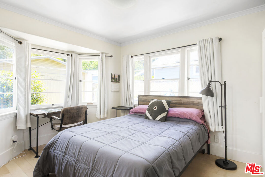 Los Angeles, California, 90041, United States, 4 Bedrooms Bedrooms, ,3 BathroomsBathrooms,Residential,For Sale,1859522
