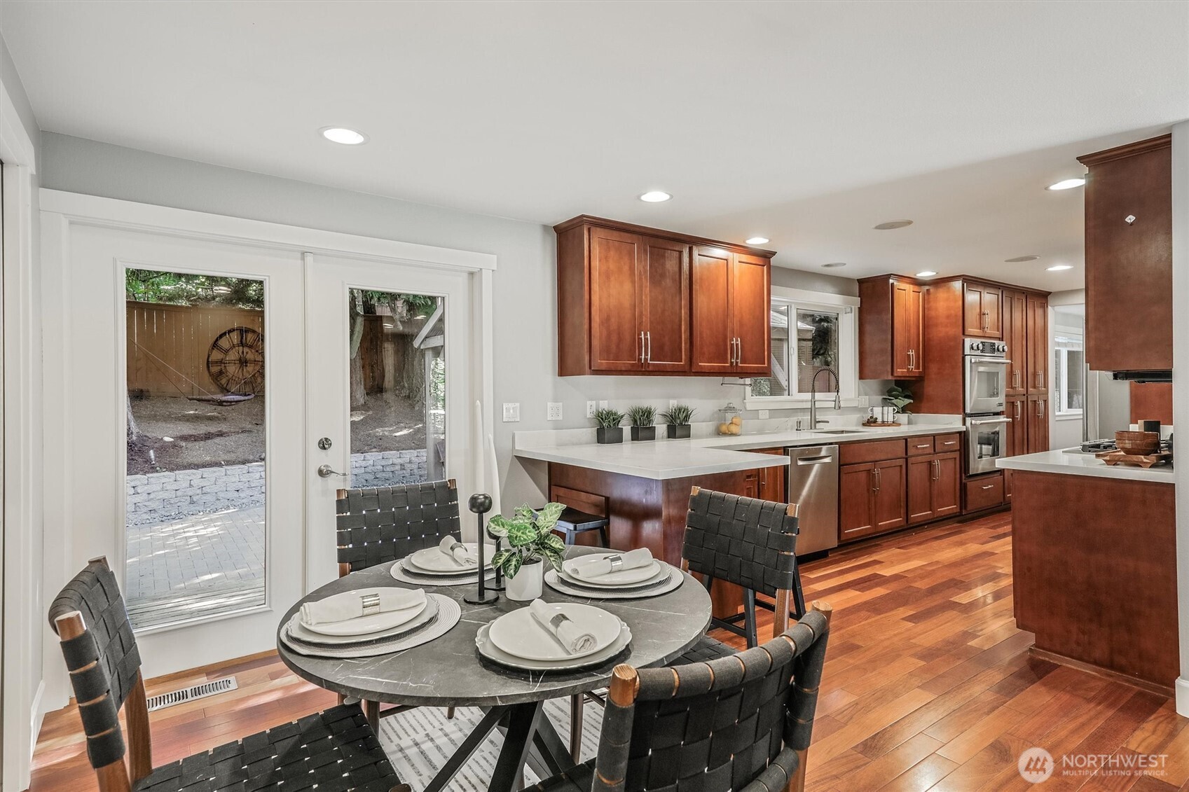 Sammamish, Washington, 98074, United States, 4 Bedrooms Bedrooms, ,1 BathroomBathrooms,Residential,For Sale,1914208