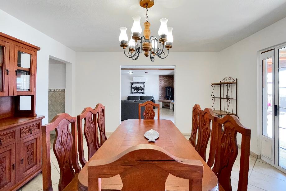 Guaymas, Sonora, 85506, Mexico, 4 Bedrooms Bedrooms, ,2 BathroomsBathrooms,Residential,For Sale,1918784