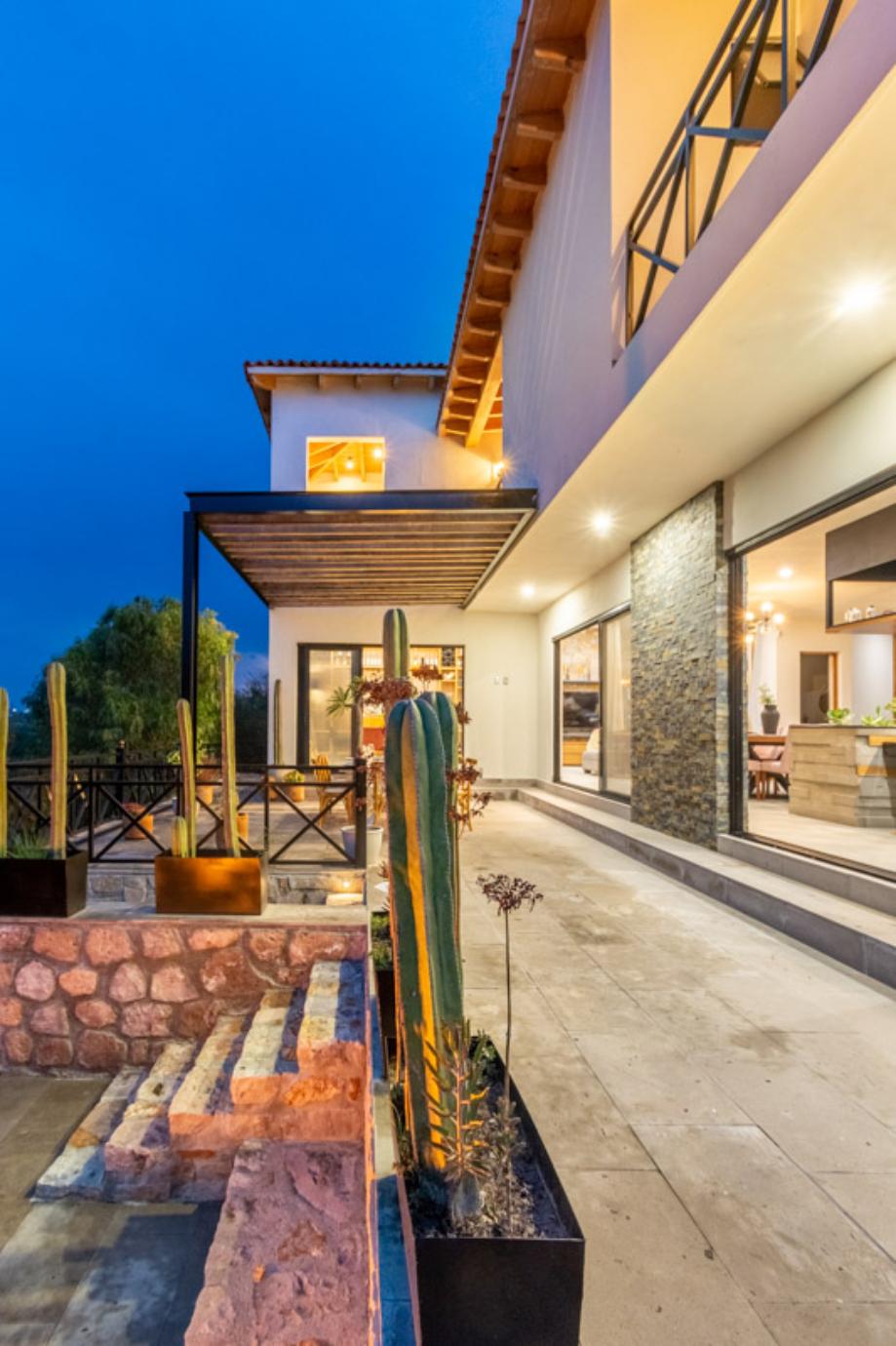 San Miguel de Allende, Guanajuato, 37893, Mexico, 4 Bedrooms Bedrooms, ,5 BathroomsBathrooms,Residential,For Sale,1918429