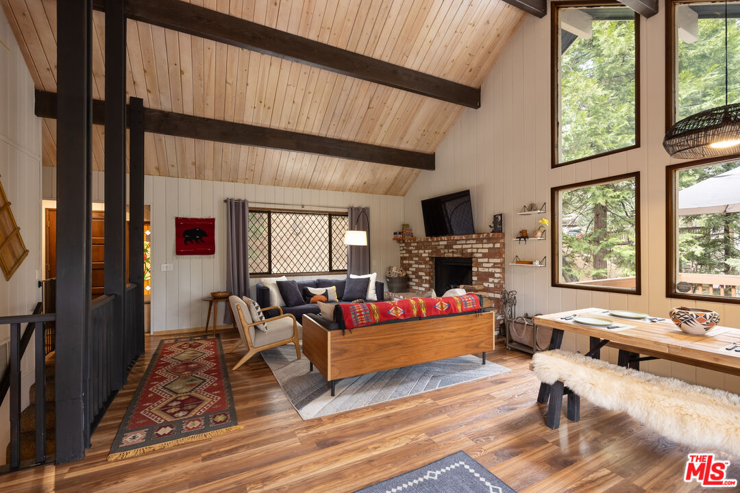 Twin Peaks, California, 92391, United States, 3 Bedrooms Bedrooms, ,2 BathroomsBathrooms,Residential,For Sale,1818443