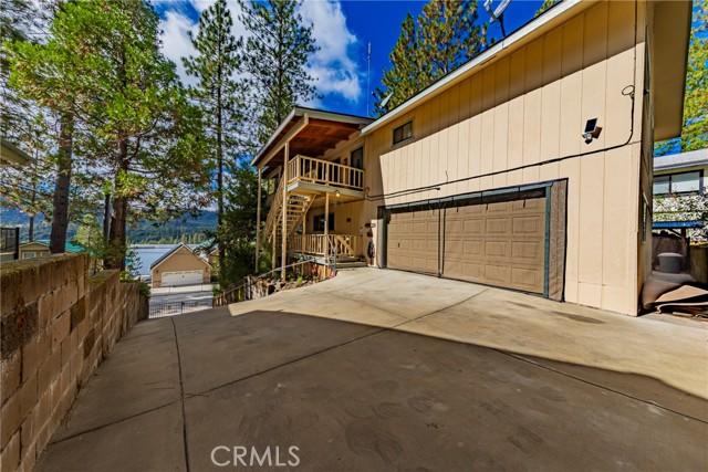 Bass Lake, California, 93604, United States, 3 Bedrooms Bedrooms, ,2 BathroomsBathrooms,Residential,For Sale,1979662