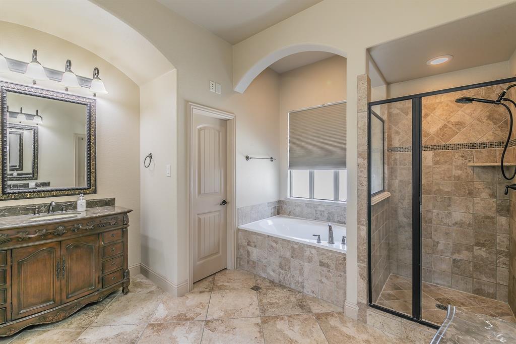 Fort Worth, Texas, 76179, United States, 5 Bedrooms Bedrooms, ,3 BathroomsBathrooms,Residential,For Sale,1915477
