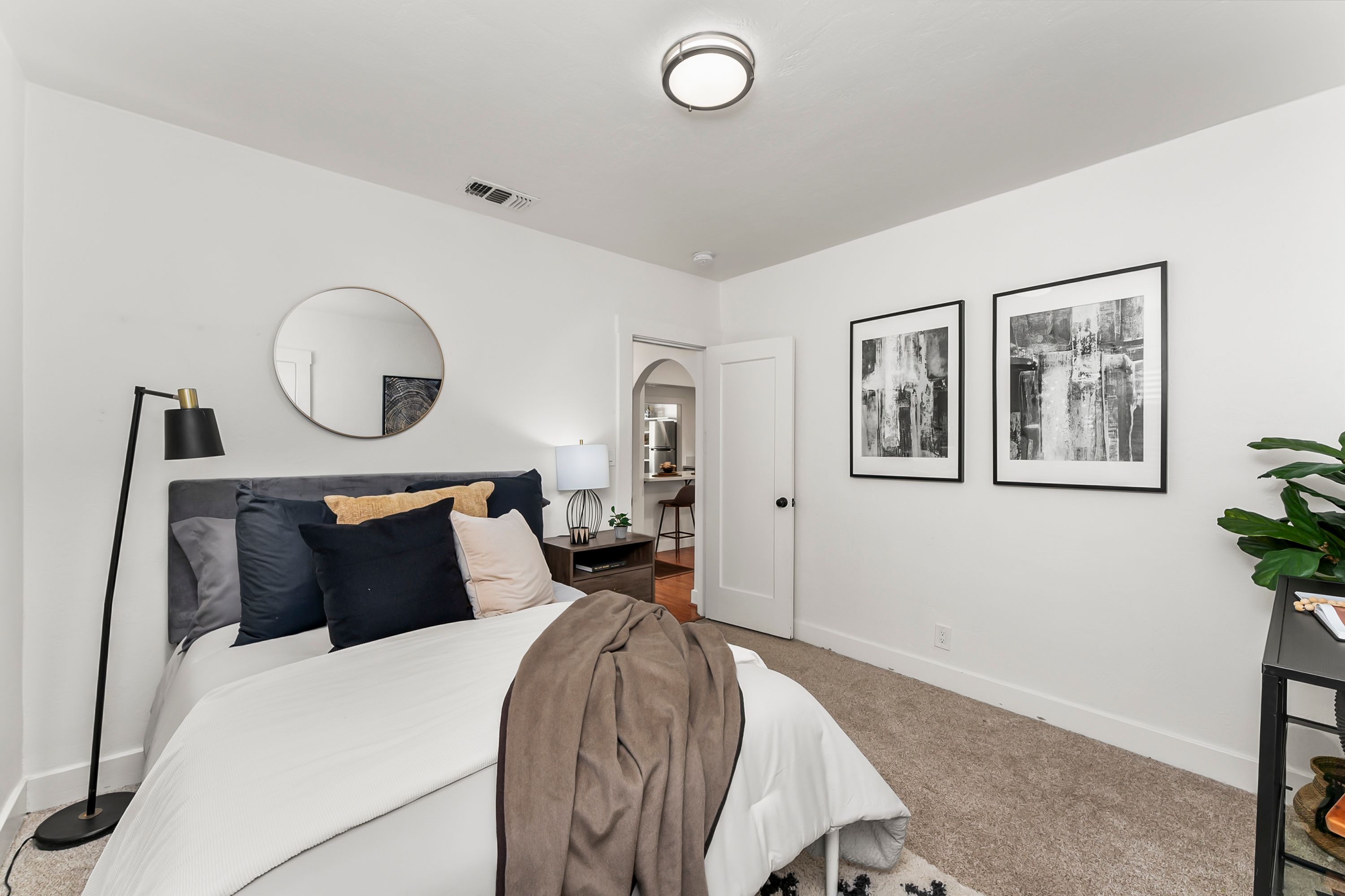  2653 Freeport Boulevard, Sacramento, CA 95818 - 物件實景