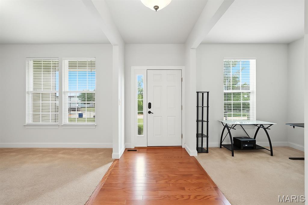 Lake St Louis, Missouri, 63367, United States, 4 Bedrooms Bedrooms, ,3 BathroomsBathrooms,Residential,For Sale,1901127