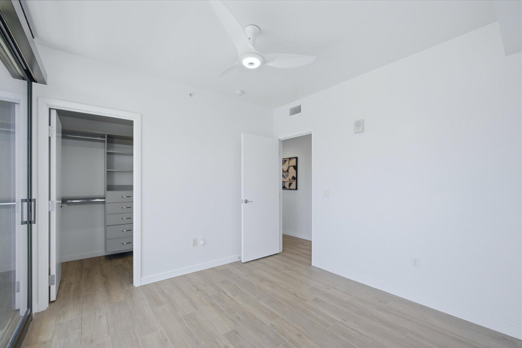  200 W Portland Street  Phoenix, AZ - 物件實景