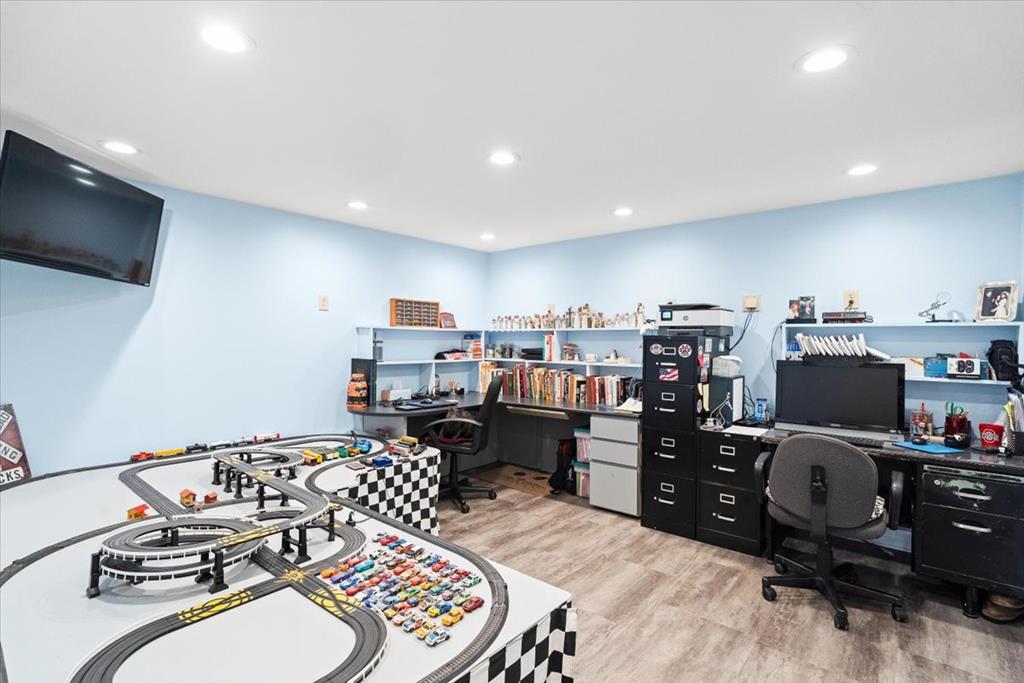 Cohutta, Georgia, 30710, United States, 3 Bedrooms Bedrooms, ,4 BathroomsBathrooms,Residential,For Sale,1998890