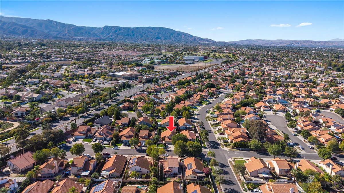 Corona, California, 92881, United States, 5 Bedrooms Bedrooms, ,3 BathroomsBathrooms,Residential,For Sale,1983465