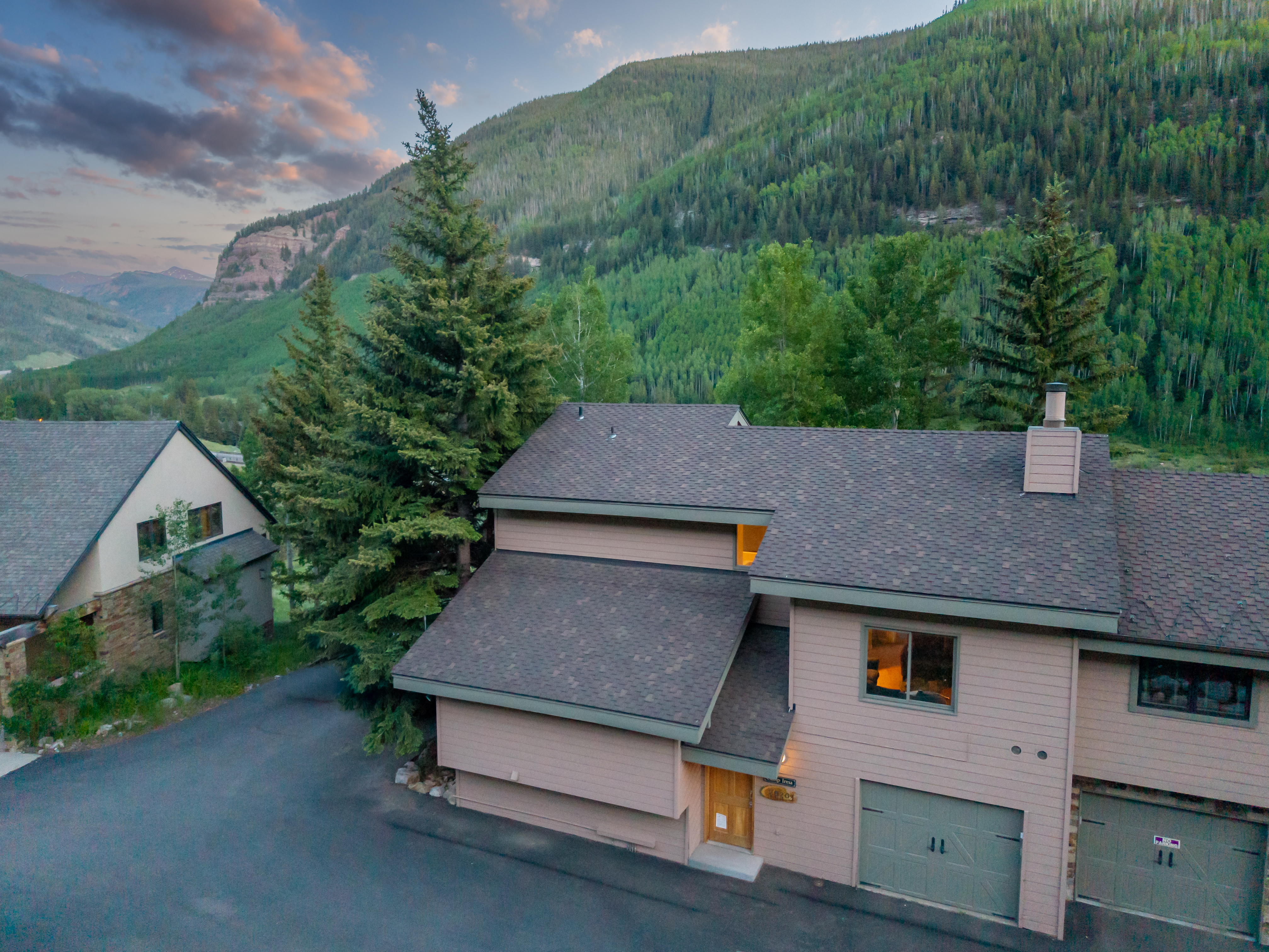  Spacious Homesite In One of Vail