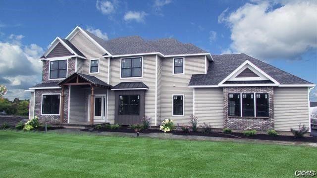 Syracuse, New York, 13215, United States, 3 Bedrooms Bedrooms, ,3 BathroomsBathrooms,Residential,For Sale,1846981