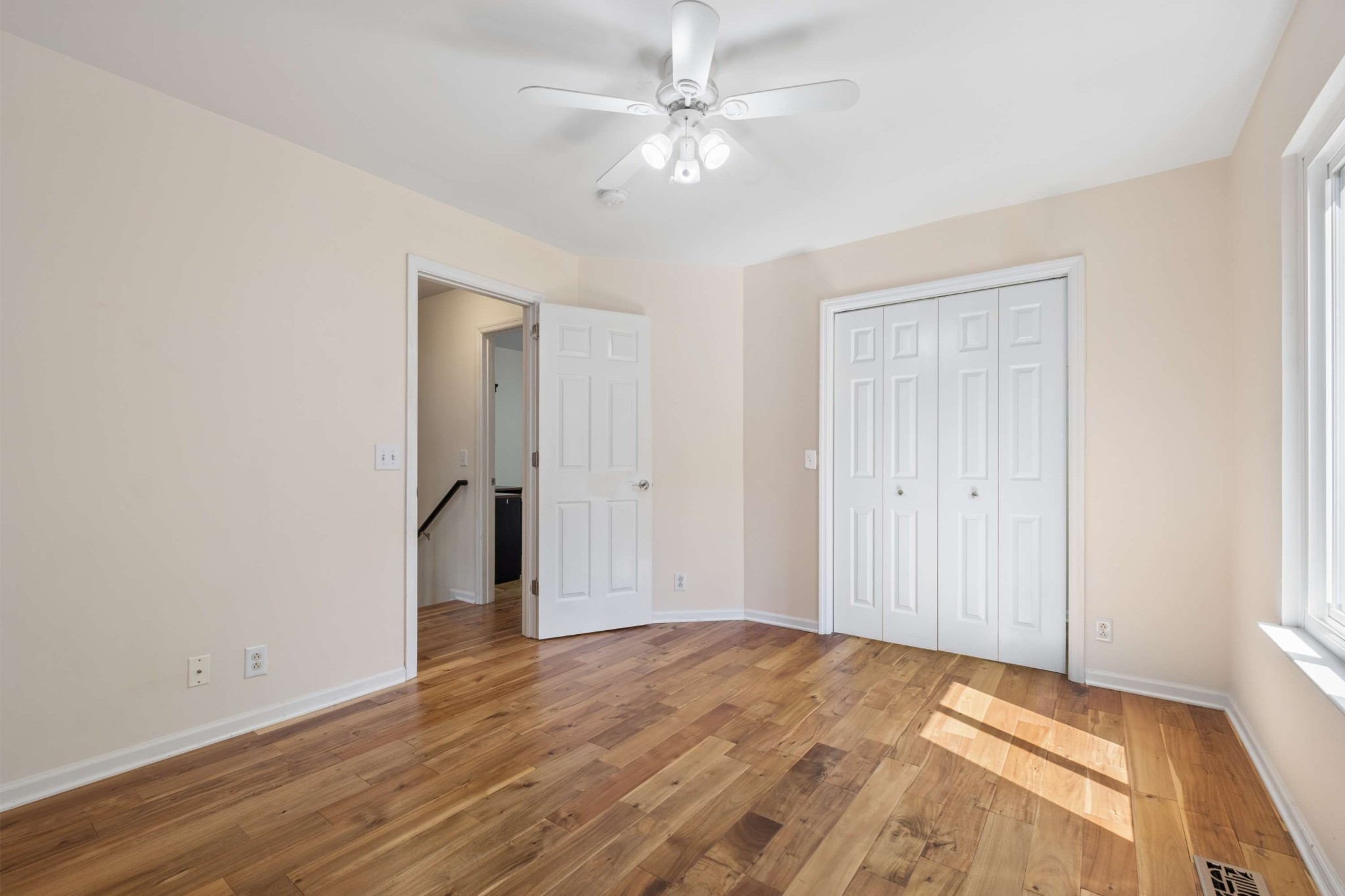  909 Buckskin Ct, Nashville, TN, 37221 - 物件實景