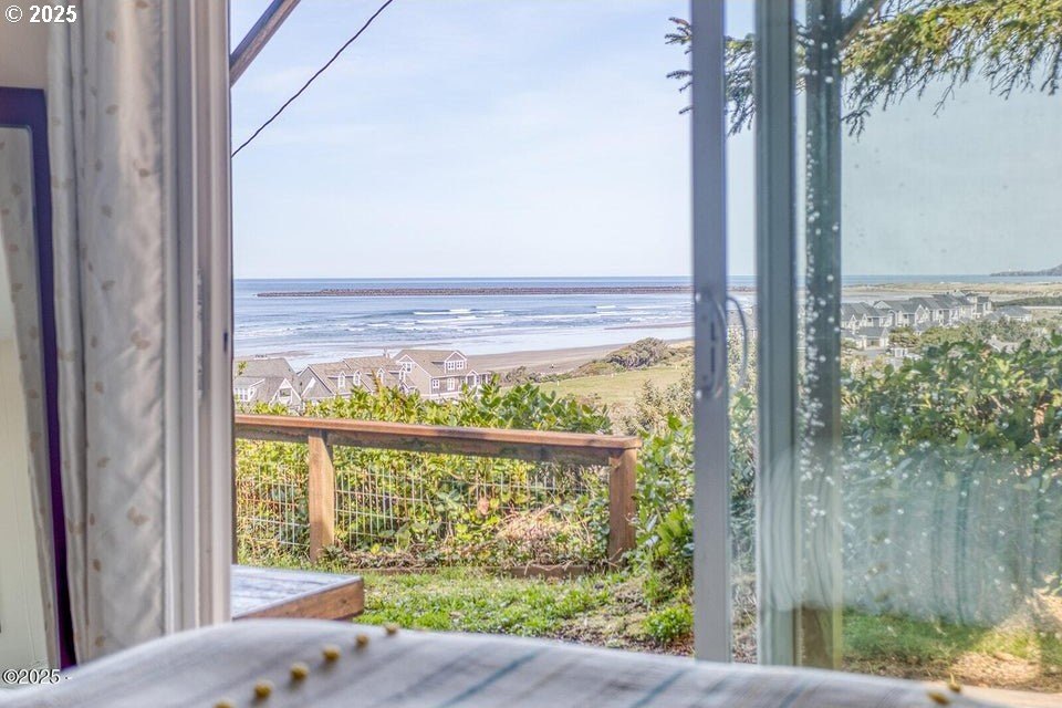 South Beach, Oregon, 97366, United States, 2 Bedrooms Bedrooms, ,2 BathroomsBathrooms,Residential,For Sale,1762023