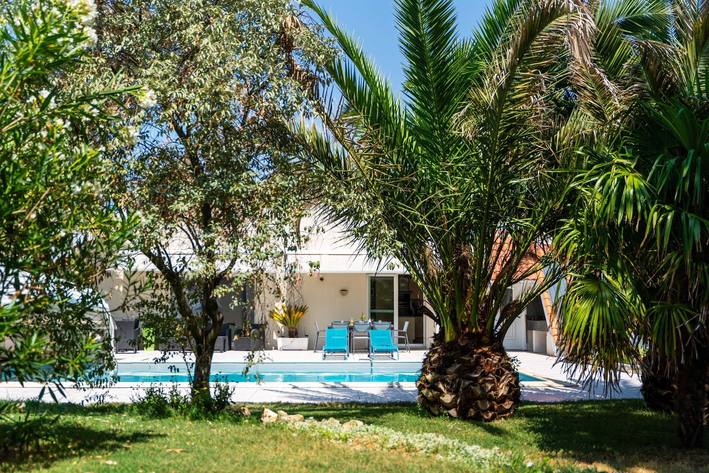  Spacious Family Home with Pool, Large Private Grounds and Independent Guest Cot… - 物件實景