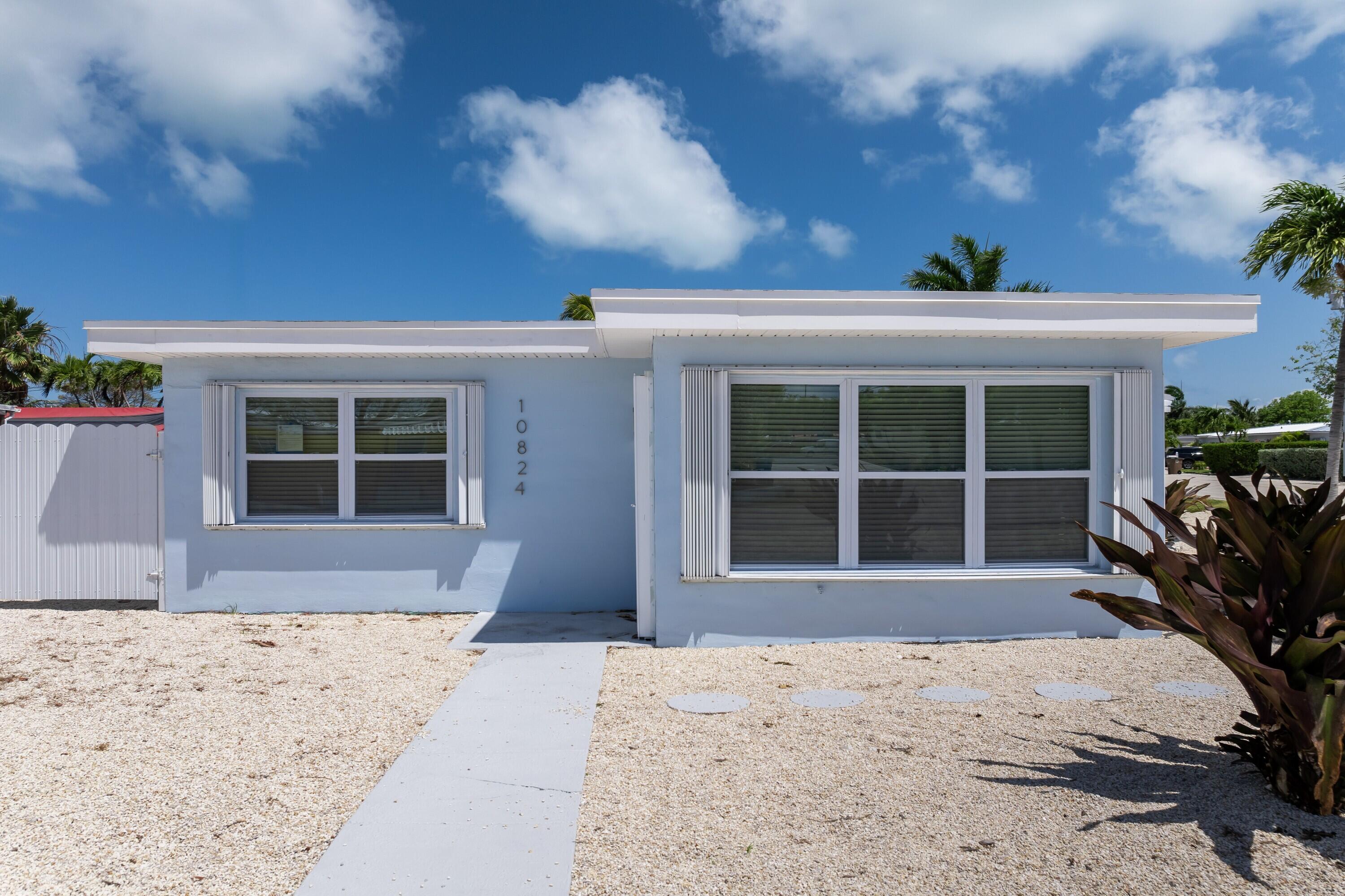 MARATHON, Florida, 33050, United States, 2 Bedrooms Bedrooms, ,2 BathroomsBathrooms,Residential,For Sale,1793484