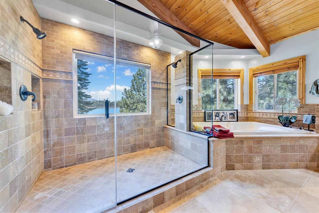 Lake Almanor West, California, 96020, United States, 6 Bedrooms Bedrooms, ,4 BathroomsBathrooms,Residential,For Sale,1950593