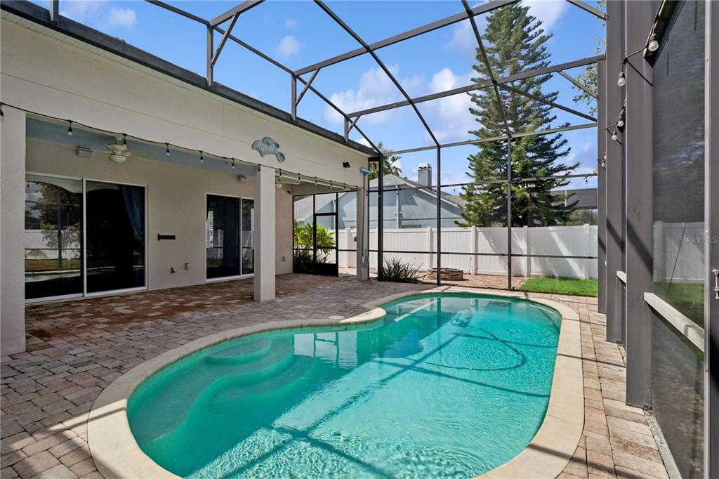 Lake Mary, Florida, 32746, United States, 4 Bedrooms Bedrooms, ,3 BathroomsBathrooms,Residential,For Sale,1902053