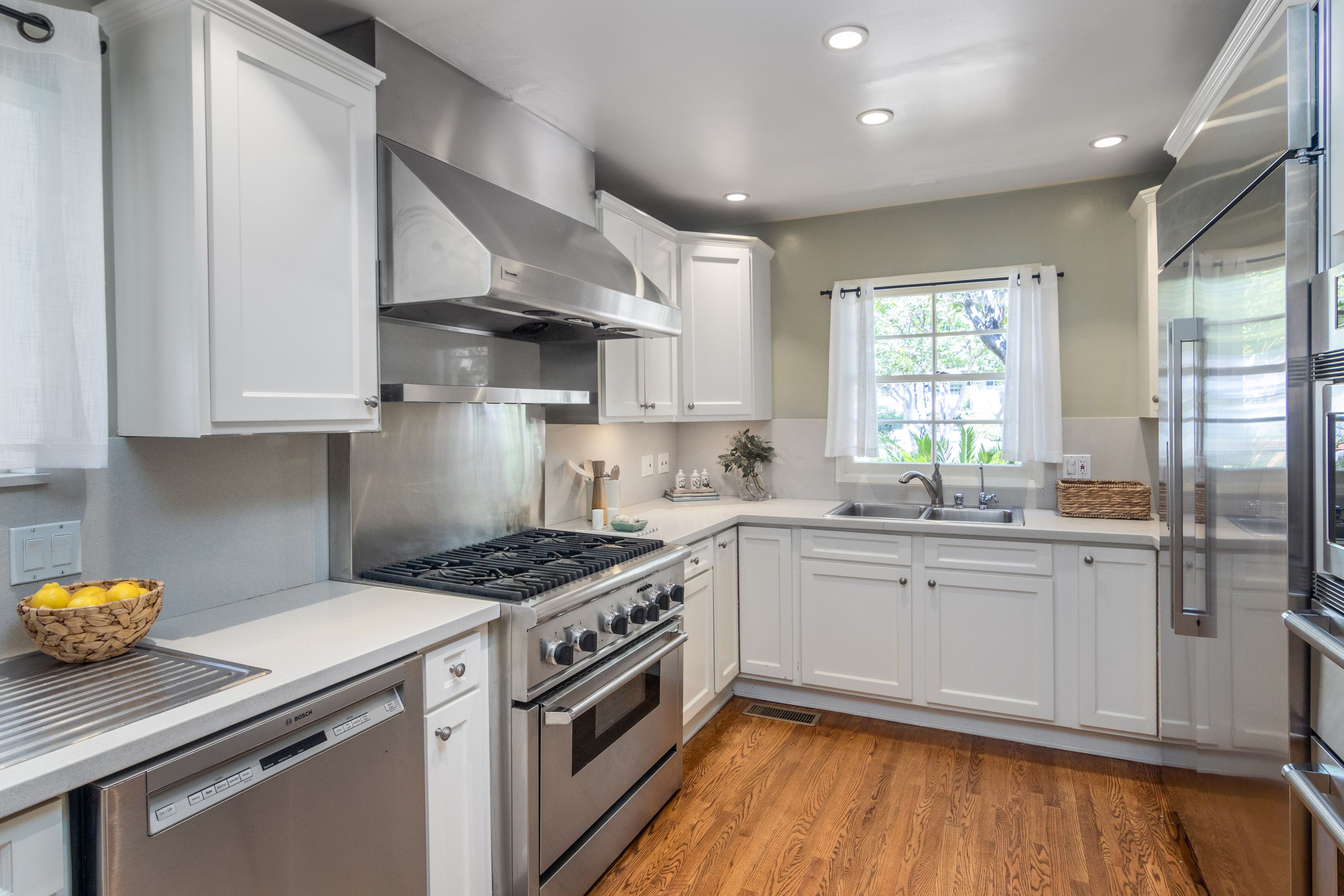  Charming 1929 English Revival on a Premier Pasadena Corner Lot - 物件實景