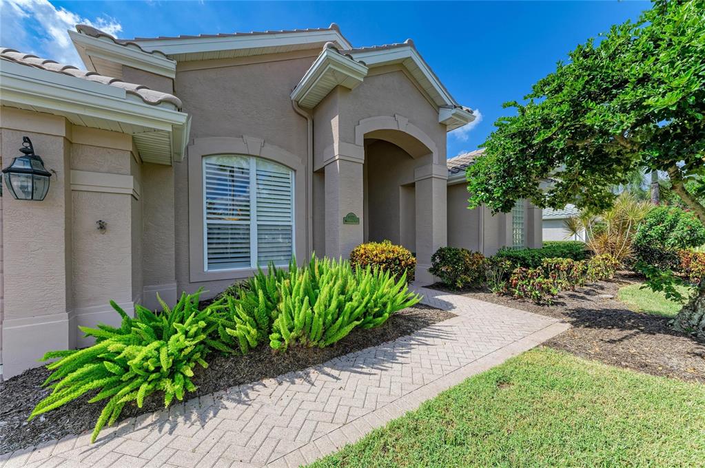 Lakewood Ranch, Florida, 34202, United States, 3 Bedrooms Bedrooms, ,2 BathroomsBathrooms,Residential,For Sale,1970113