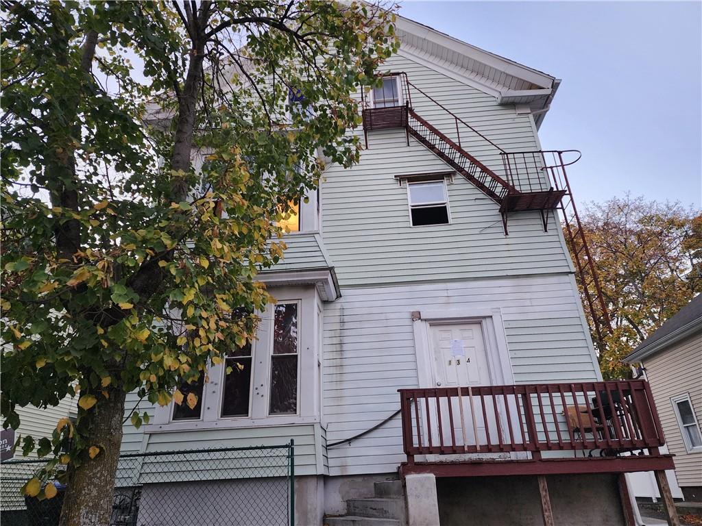 Providence, Rhode Island, 02909, United States, 9 Bedrooms Bedrooms, ,4 BathroomsBathrooms,Residential,For Sale,1943084