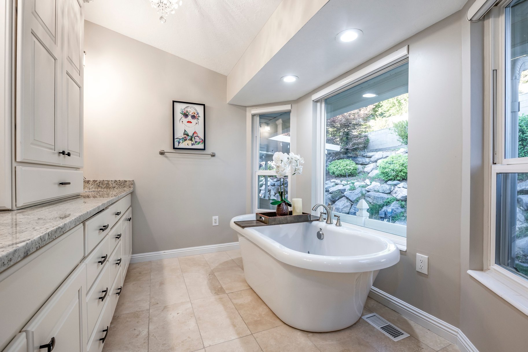  Farmington Rambler on Private Half-Acre with Incredible Views - 物件實景