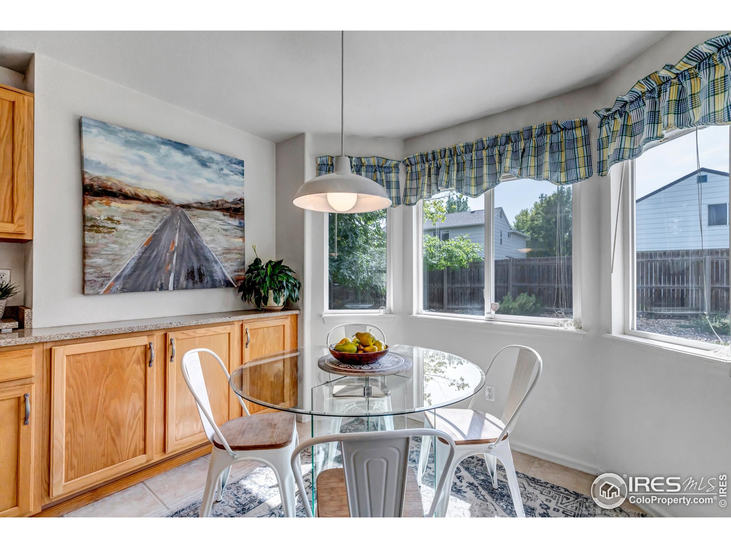Longmont, Colorado, 80504, United States, 4 Bedrooms Bedrooms, ,3 BathroomsBathrooms,Residential,For Sale,1895647