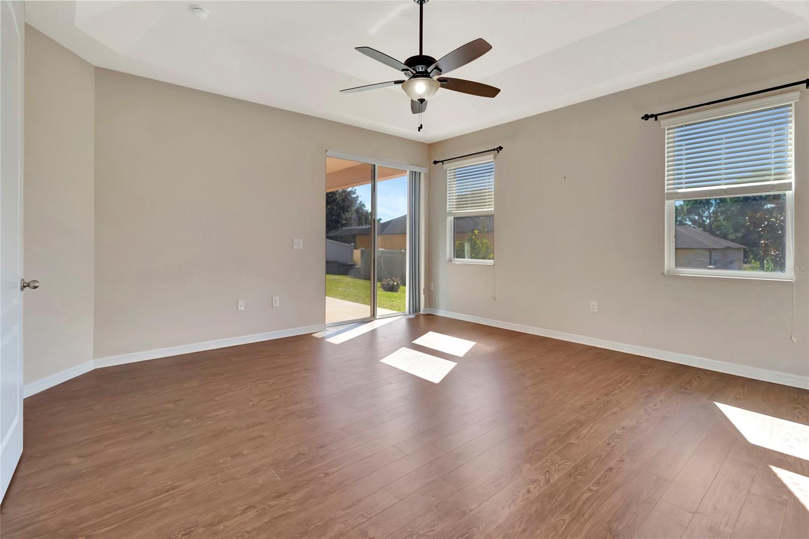 CLERMONT, Florida, 34711, United States, 4 Bedrooms Bedrooms, ,3 BathroomsBathrooms,Residential,For Sale,1987535