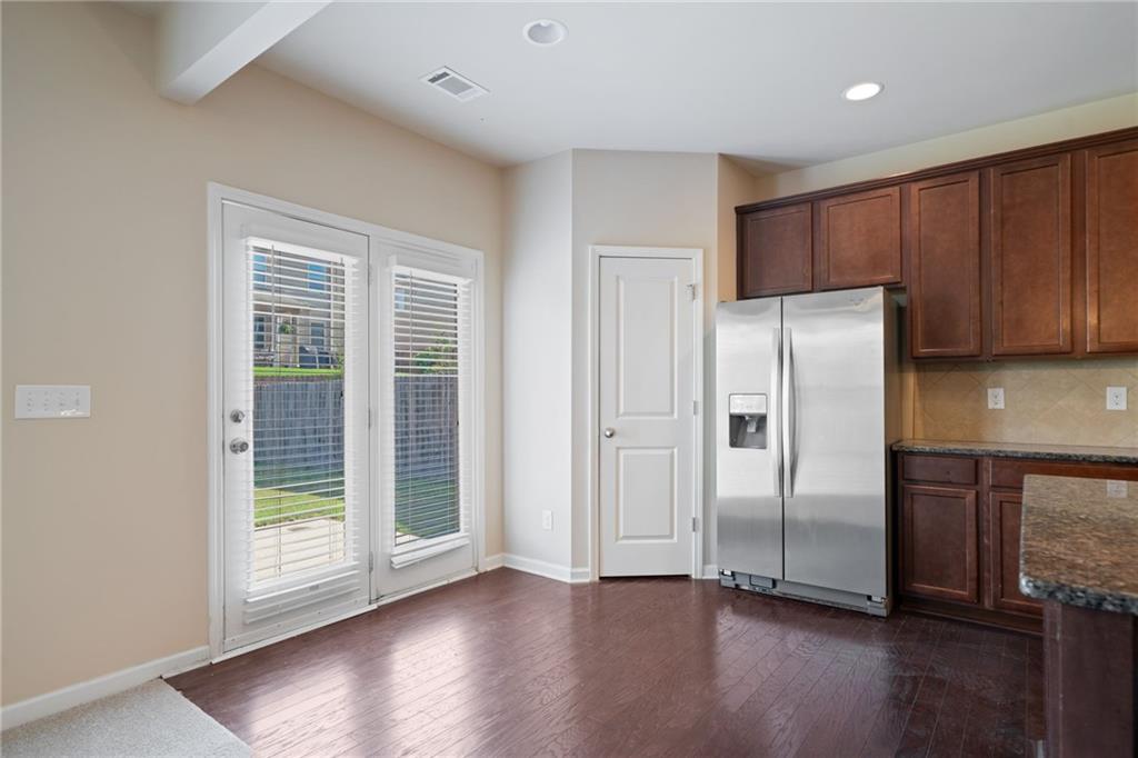 Cumming, Georgia, 30040, United States, 5 Bedrooms Bedrooms, ,4 BathroomsBathrooms,Residential,For Sale,1979728