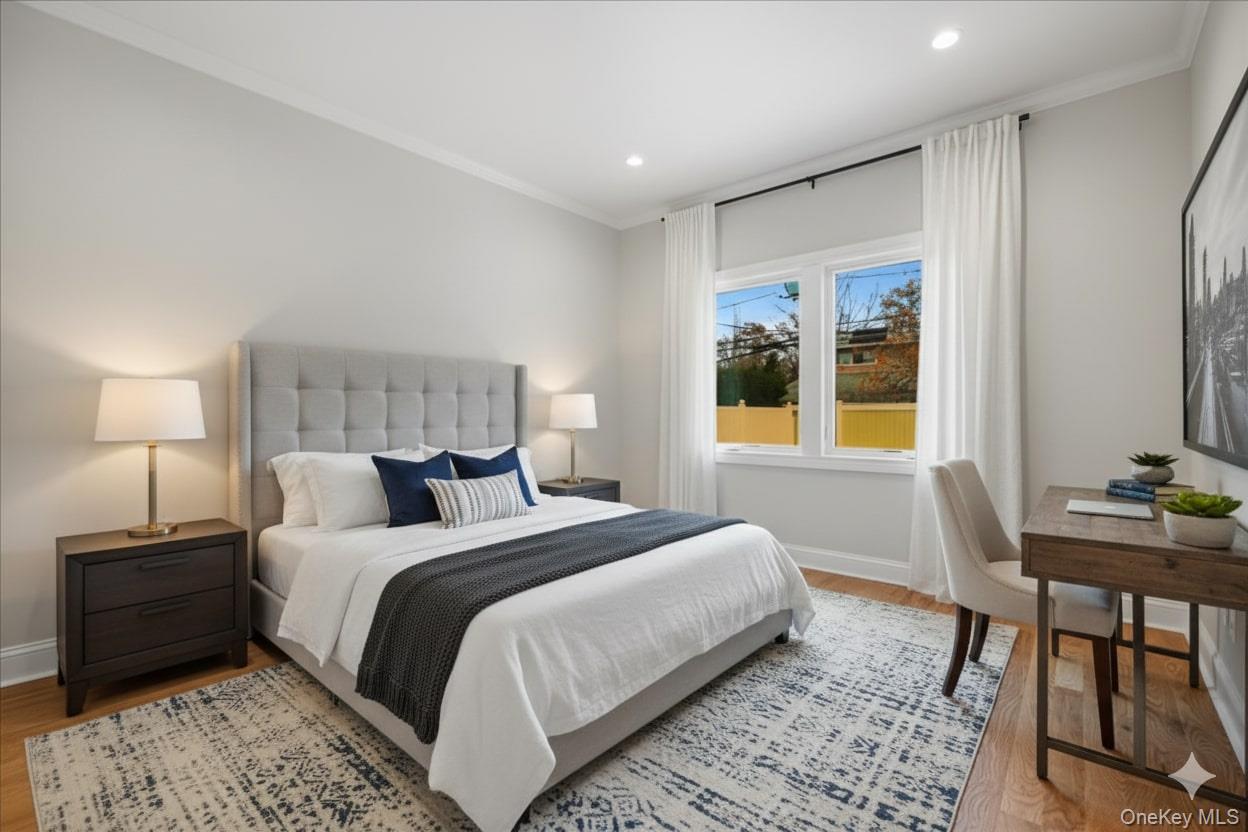 Westbury, New York, 11590, United States, 5 Bedrooms Bedrooms, ,5 BathroomsBathrooms,Residential,For Sale,1991038